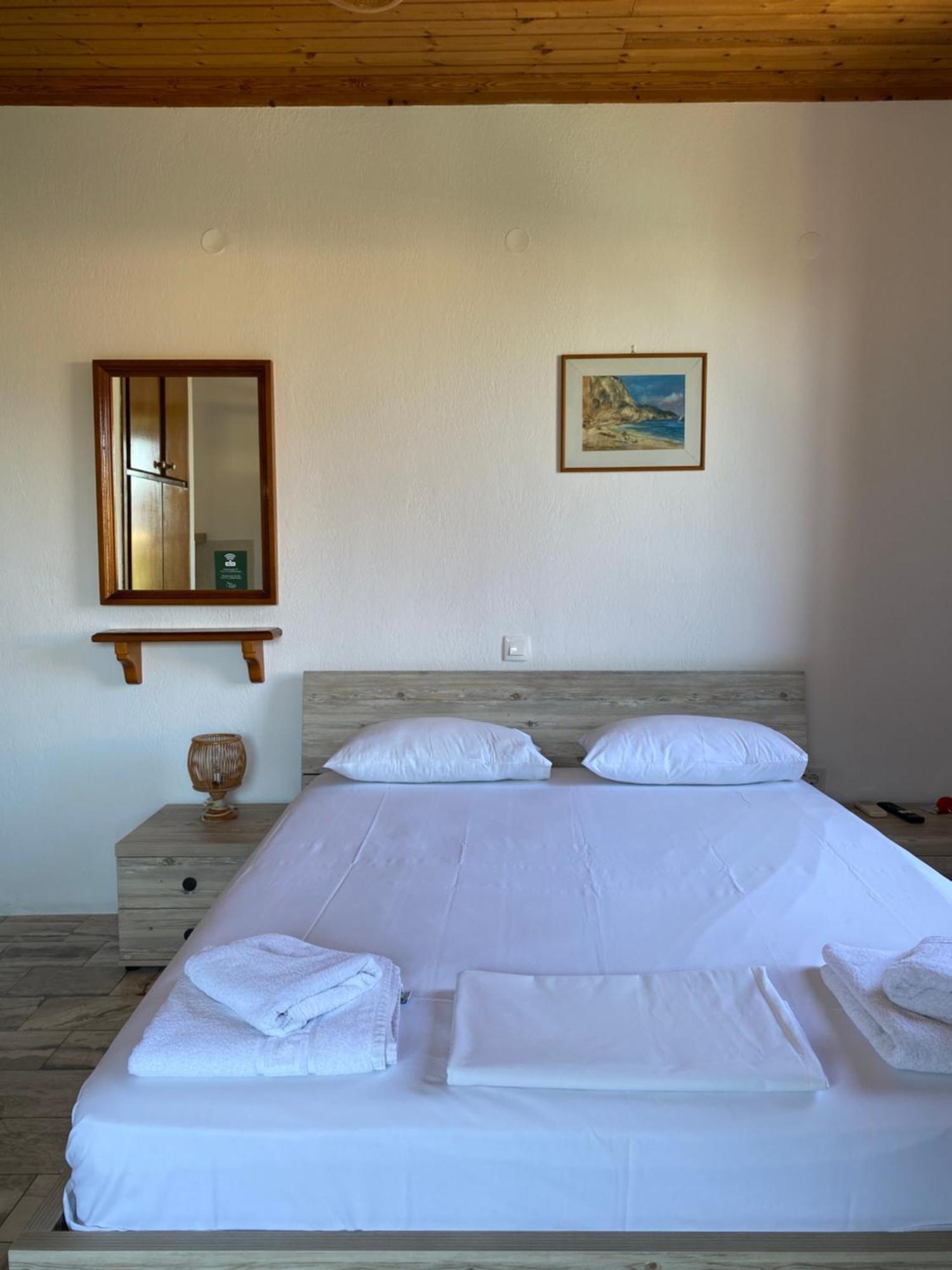 Pansion Vasso Hotell Áyios Nikítas Eksteriør bilde